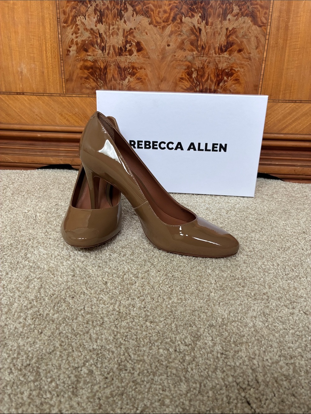 EUC Rebecca Allen New Pump in Nude II size 9.5